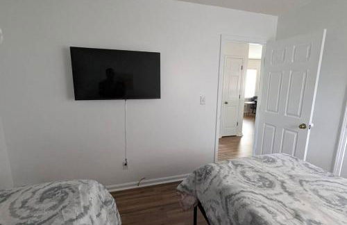 Modern home steps to historic downtown Salisbury - Foto 14