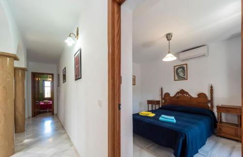 Preciosa villa con gran piscina y fabulosas vistas - Photo 16