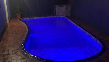 Casa grande com piscina - Foto 2