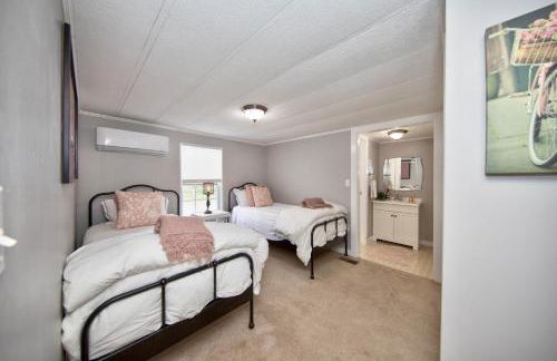 Watch Deer from a Farm Cottage - Foto 9