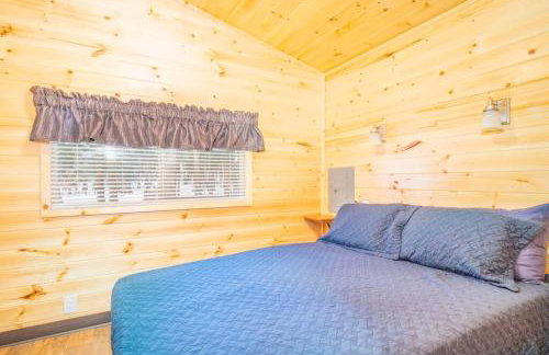 The Shooting Star Cabin #11 at Blue Spruce RV Park & Cabins - Foto 7