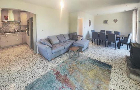 Awesome Home In Thézan Les Béziers - Foto 4