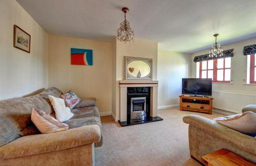 28 Barnes Meadow - Foto 4