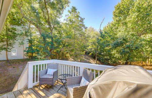 Lovely Emerald Isle Home, Walk to Beach! - Foto 24