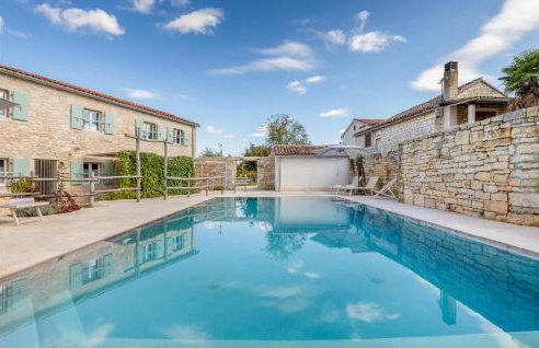 Gorgeous Apartment In Zminj With Wifi - Photo 7