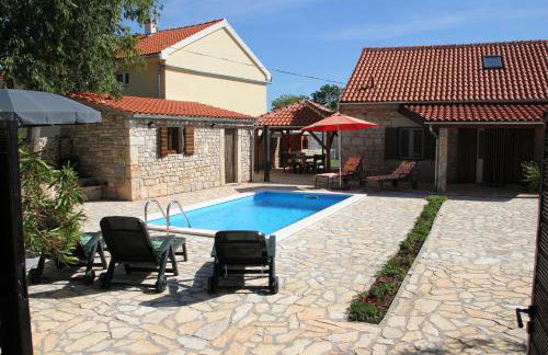 Family friendly house with a swimming pool Gluici, Krka - 11337 - Foto 7