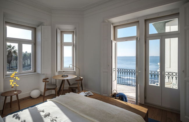 Seaview Castle by Cadenzalux - Photo 19