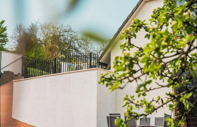 Captivating 3-bedrooms Cottage in the Hills - Foto 35