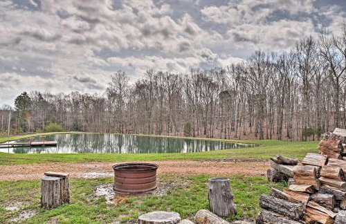 Remote Kentucky Cabin with Fire Pit and 2 Ponds - Foto 23