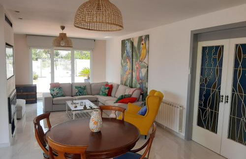 Large bright villa for 12 people and 3 dogs with supplement - Foto 1