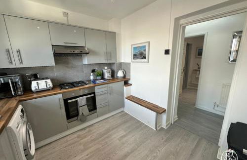 COASTAL RETREAT Town Centre Entire Property, Very Close to Sea & Restaurants, 2 King Size Beds - Foto 11