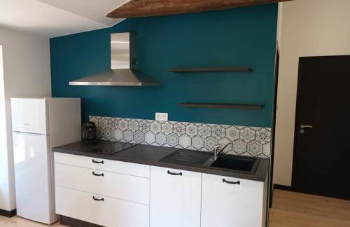 Charmant logement atypique et calme - Photo 3