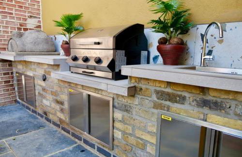 Luxury 2 Bed Manor House With Hot Tub, Cinema Room, Sky TV - Foto 36