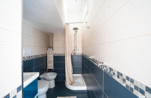 Al Belvedere A cozy with hills and village view - Foto 11