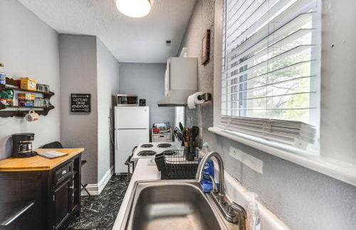 Norfolk Apartment 1 Mi to Ocean View Beach Park! - Foto 8