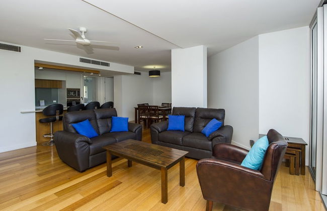 Maggies Beachfront Apt. 8 - Photo 7