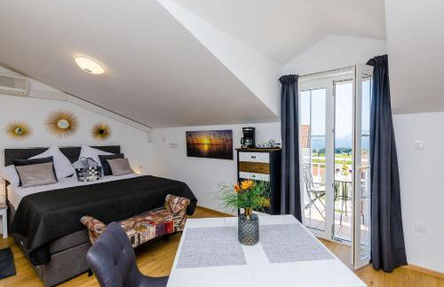 Apartments Orange Tree - Photo 8