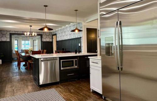 Historic Bulldog Bungalow - Foto 73