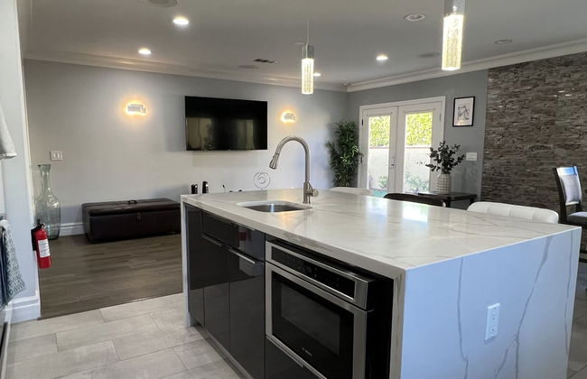 Upscale Modern 4BR Torrance House Built 2018 w Garage Fenced Yard Patio p79 - Foto 11