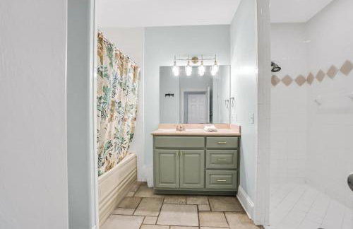 Beachfront home with pool elevator dog-friendly - Foto 19