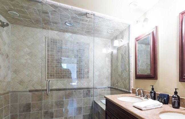 Parasol by Avantstay Hilltop Ocean View Escape w/ Large Patio & Shuffleboard - Foto 16