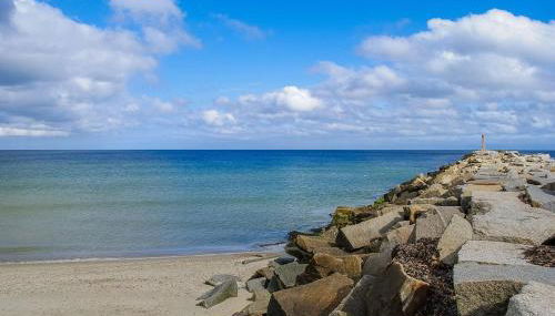 Stunning Home with Water Views - Foto 3