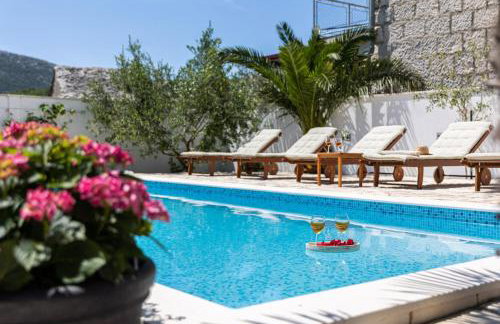 Villa Josip near Omiš , private pool - Photo 5