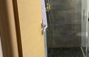 Split apartment - 5 min by car to the beach & city center - free public parking - Foto 24