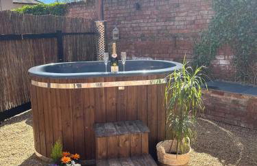 Torworth - 1 Bed Barn - Sleeps 3 - Hot Tub - Foto 22