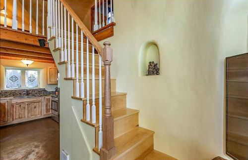 European Style Straw Bale Retreat - Foto 6