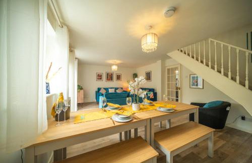 Cotswolds, Beautiful 5 bed 3 bath house, lovely garden, free parking - Foto 13