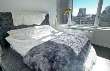 Chic Skyline 1BR Retreat - Foto 4