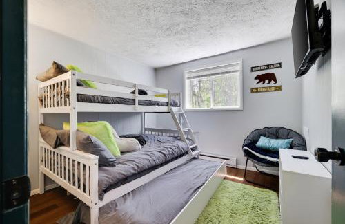 Camp Cedar:7 miles to Camelback, 5 to Kalahari! - Photo 32