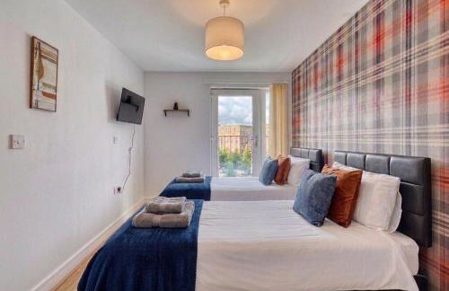 Cosy Central 2-Bed Flat City View & Parking - Foto 32