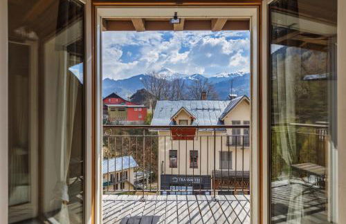 Chateau - Charming Apartment in the city Center with 3 bedrooms - By Cozee Rentals - Foto 1