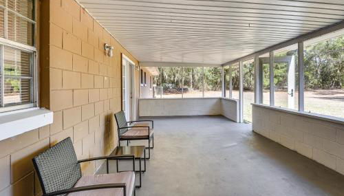 Hike and Fish! Wooded Family Getaway in Interlachen - Foto 4