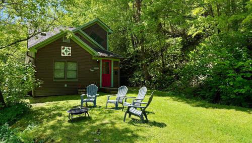 Tubing, Hiking and Jay Peak fun at the Cliff House - Foto 3