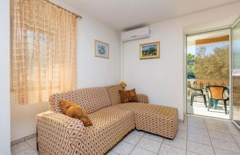 4 Bedroom Cozy Home In Poljica - Foto 21