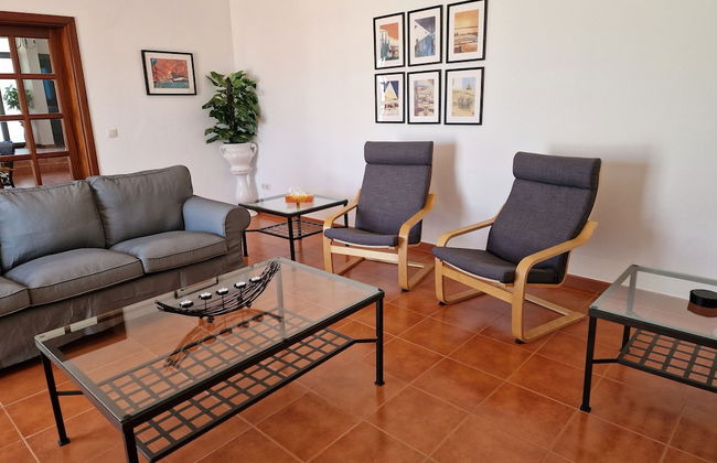 Villa Georgiana Spacious Quiet 4 Bed Property With Private Pool Sleeps 8 - Foto 1