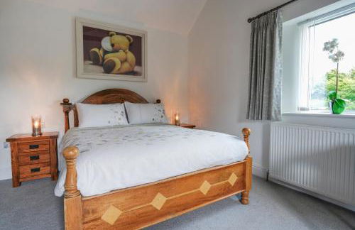 PEAK DISTRICT ROMANTIC Courtyard Loft, with Outdoor Japanese Whirlpool Bath - Foto 21