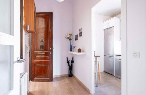 Sunny Apt Barcelona 22 - Foto 17