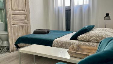 Studio3 proche Quai Rouget - Photo 3