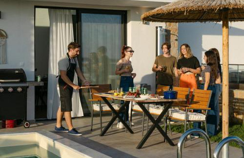 Flamingo View Suites & Villas - Photo 8