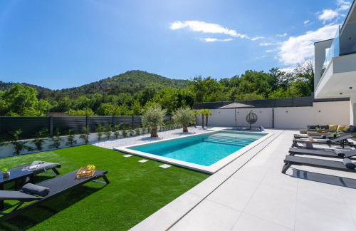 Villa Adventure with 3 en-suite bedrooms, a Media room, private pool, 7km from Omiš - Foto 7