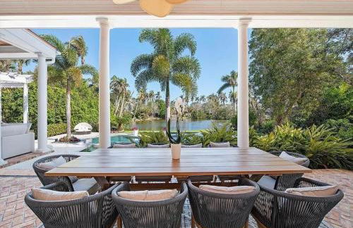 Naples Beach Port Royal Luxury Coastal Mansion Villa with Guesthouse & Pool & Hot Tub - Foto 60