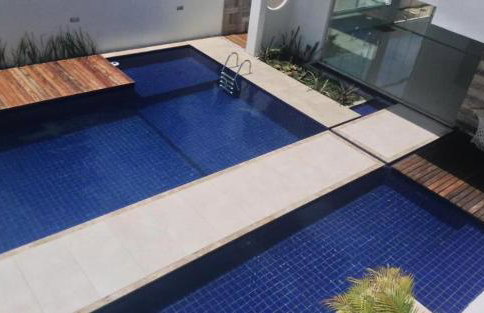 Belíssima Casa Condominio e Mar - Foto 1