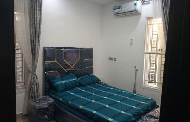 Shimawa-apartment-sleeps2-parking-24/7security - Foto 3