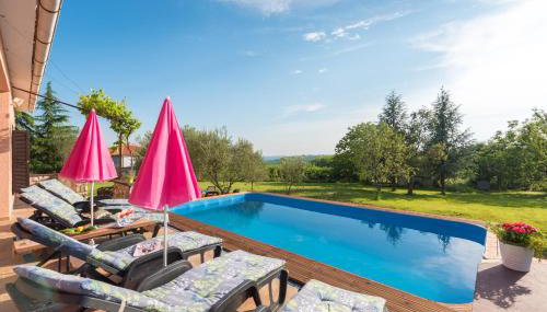 Sunset holiday home with pool and large, mature garden - Foto 1