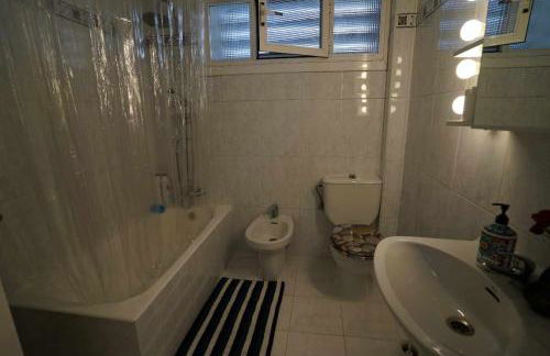 Apart 2 terrazas para 4 personas Bilbao centro - Foto 43