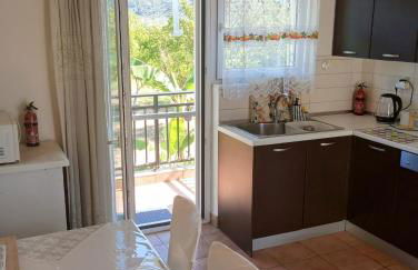 Luxury Beachfront Villa Poseidon Artemisiou Παραθαλάσσια Βίλα στην βόρεια Εύβοια για φιλοξενία 9 ατόμων - Foto 39